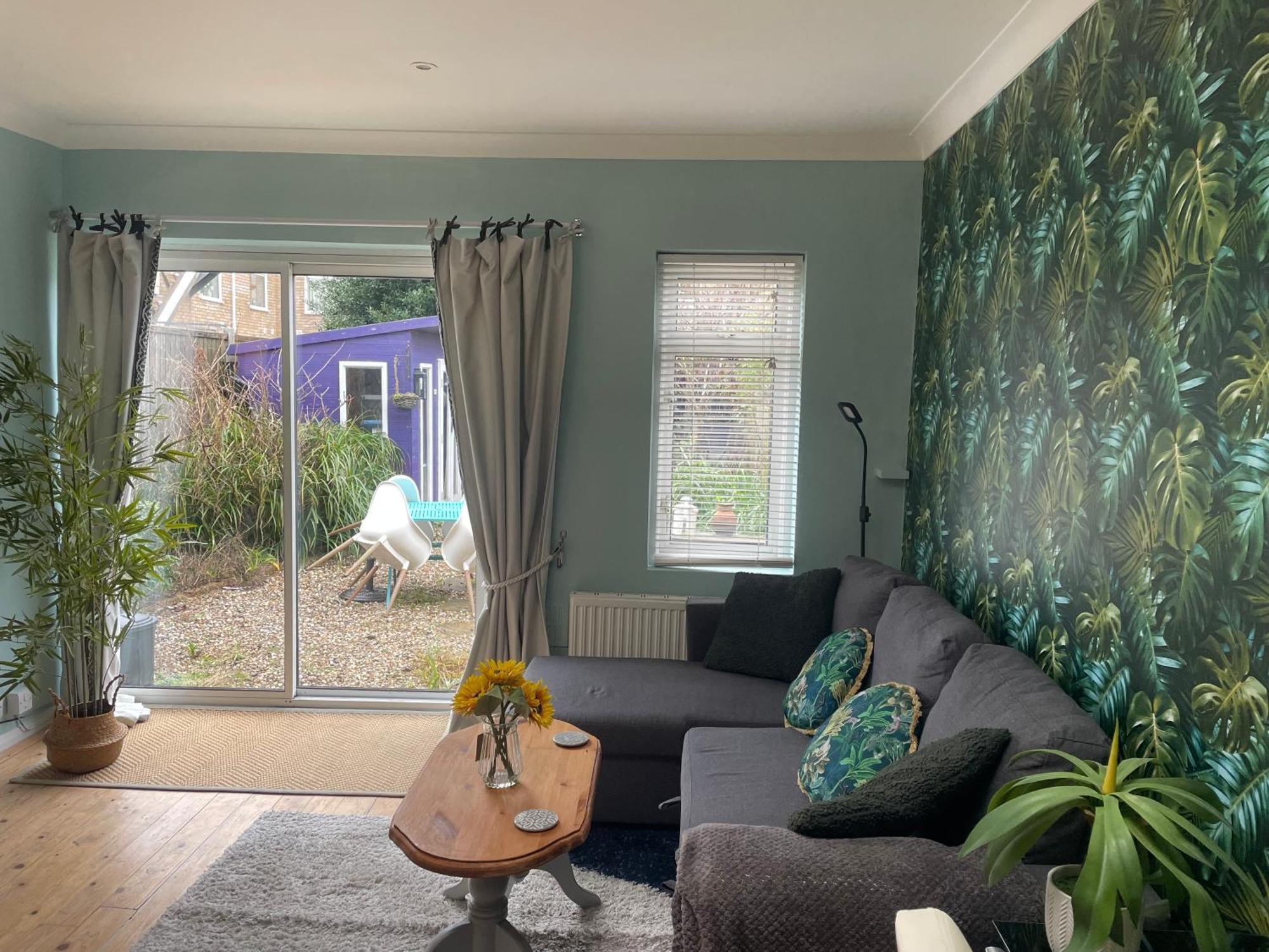 Right By Leigh Broadway Private Garden Large Ground Fl Apt Southend-on-Sea Exterior photo